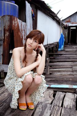 東航群p事件